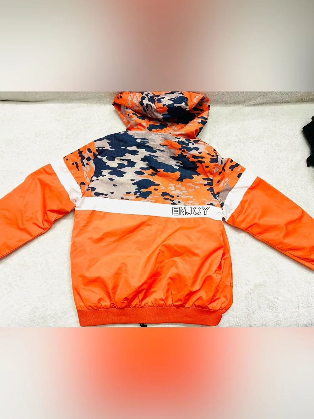 DDXYES Boys Light Jacket Size 8/9 Years Orange Color Excellent Condition